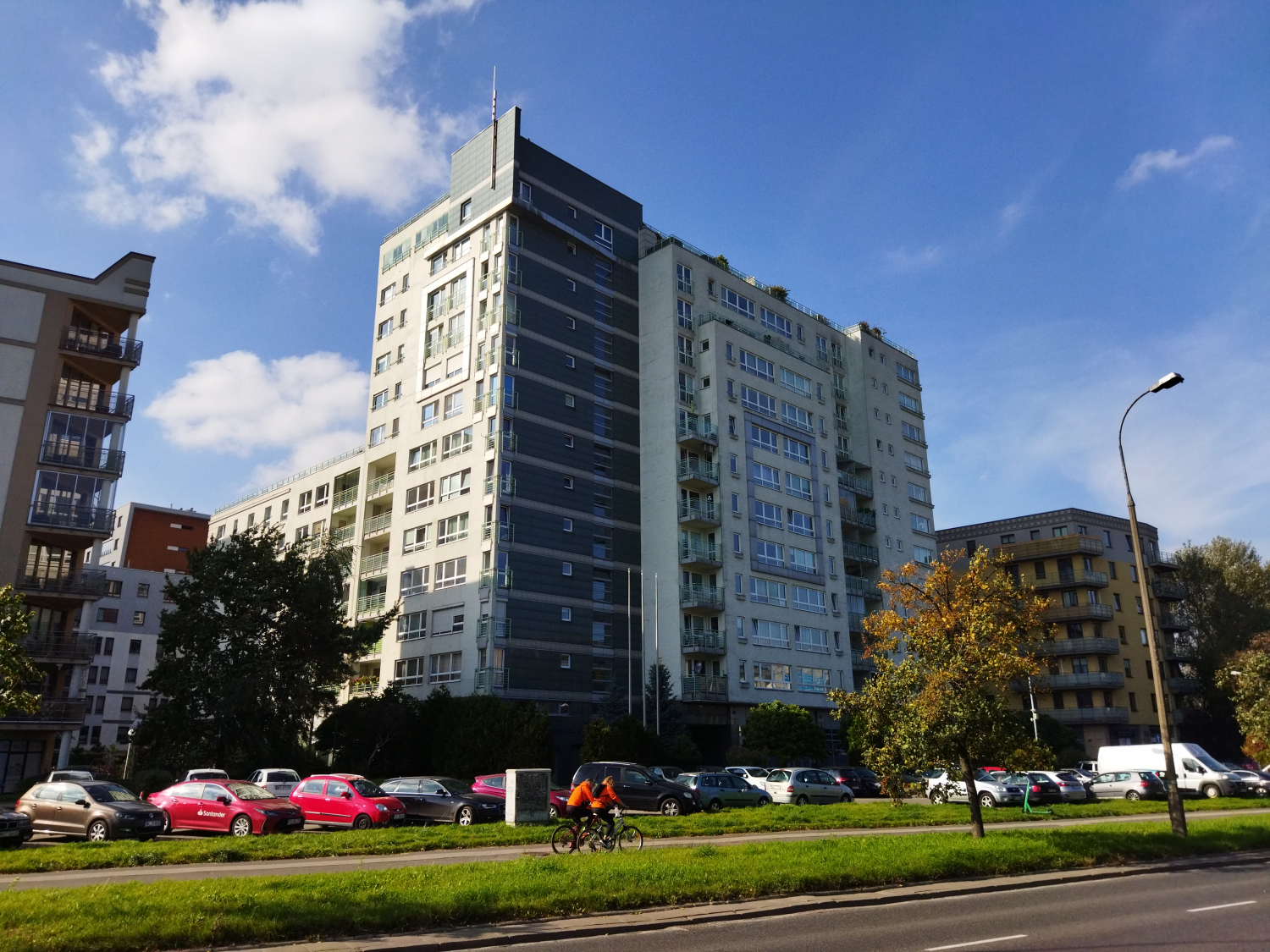 Zdjęcie architektury budynku Budynek mieszkalny